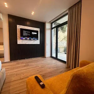 Xika 4*, Sarandë Albanien